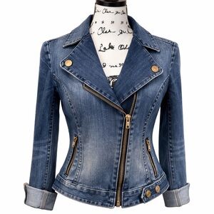 NWT-MISS ME DENIM JACKET. SIZE 6 . LABEL SAYS LARGE